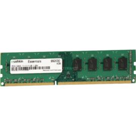 Das Bild zeigt einen 'Mushkin Essentials DDR3-1600 4GB' Arbeitsspeicher (RAM-Modul). Das Modul ist auf einer Leiterplatte montiert, beschriftet mit Spezifikationen wie Kapazität und Geschwindigkeit. Es dient zur Visualisierung des Produkts für potenzielle Käufer oder als Begleitung zu einem Testbericht über dessen Leistung und Eigenschaften.